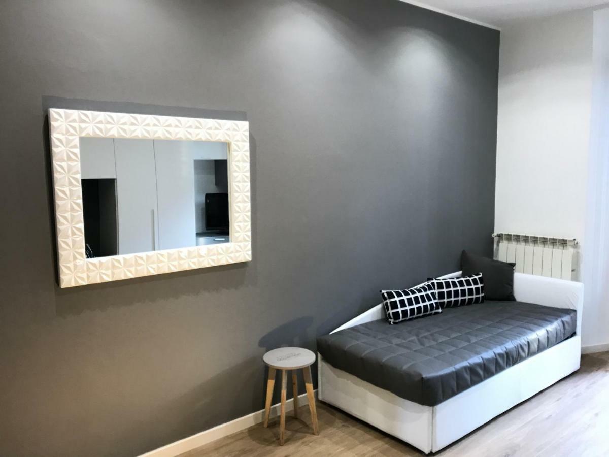 P&D Apartments Navigli - Porta Genova Милано Екстериор снимка